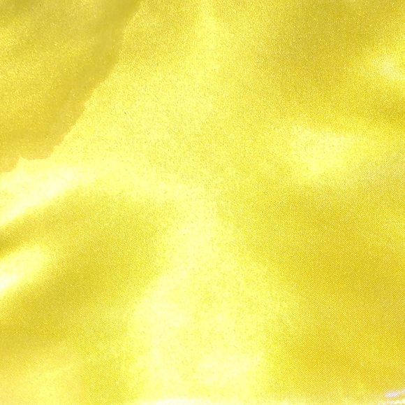 Luxe Gucci Bright Yellow Beauty Cosmetics Zipper Travel Dopp Colorful Pouch - Picture 4 of 4